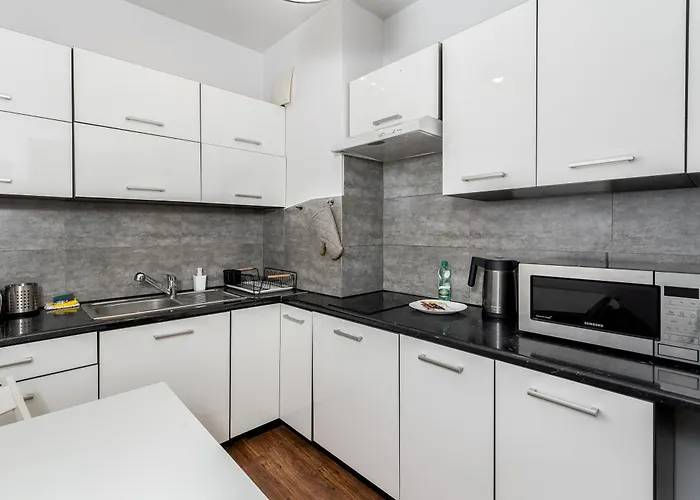 Podgorze Standard By Bookinghost * Kraków